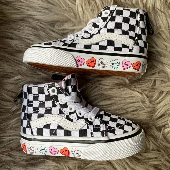 🩷🤍❤️ Vans Toddler Sk8-Hi Zip Candy Hearts - Picture 1 of 12